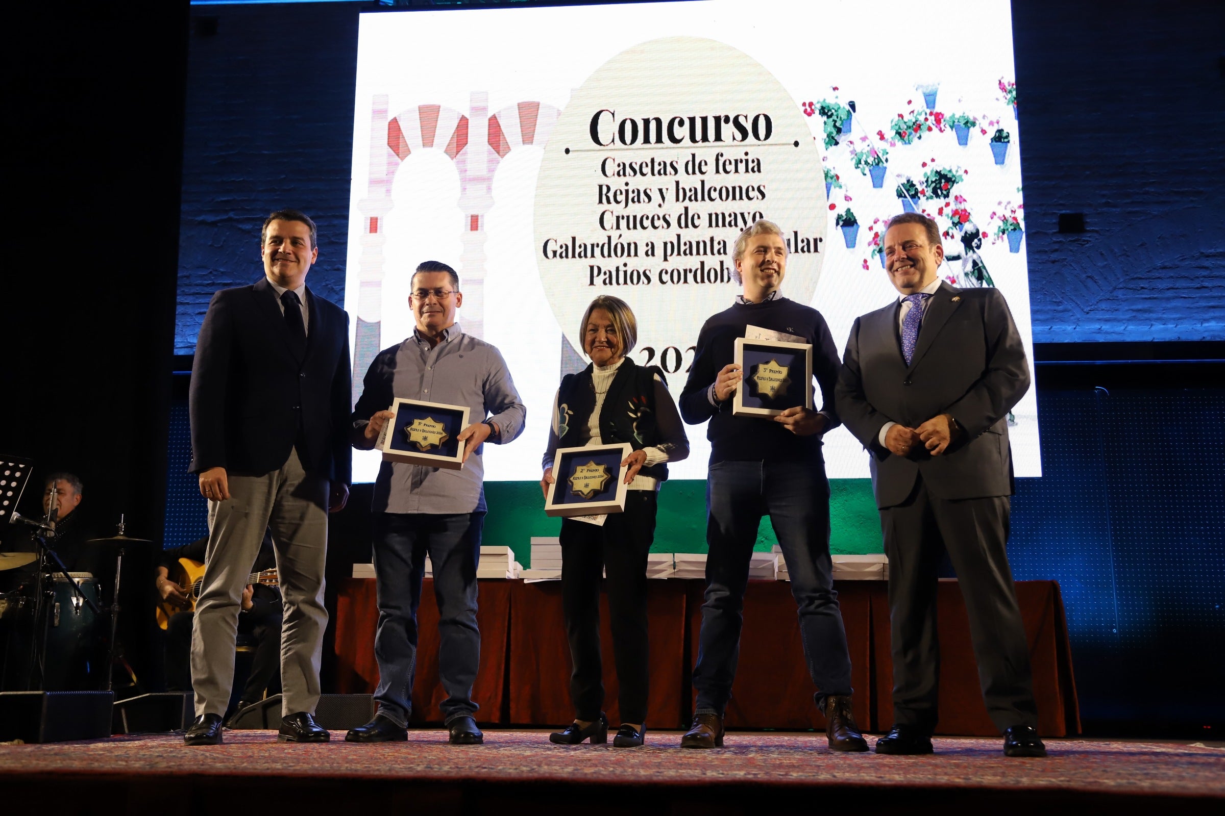 La entrega de los premios del Mayo festivo cordobés, en imágenes