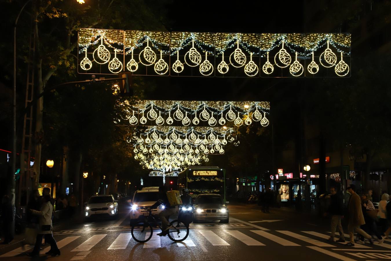 Las luces de Navidad del centro de Córdoba, en imágenes