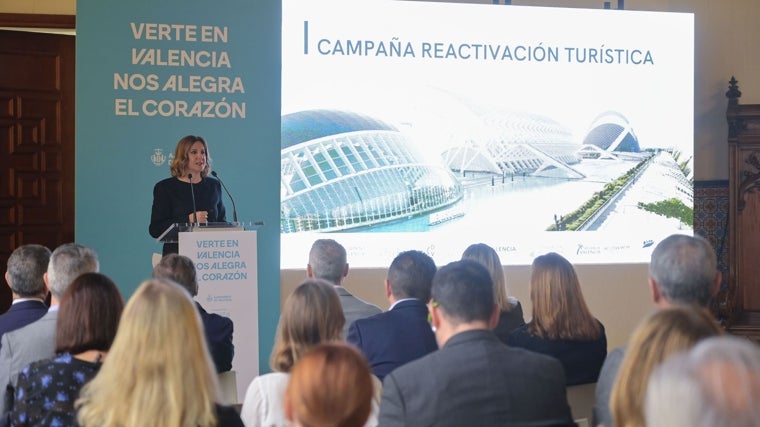 Imagen de la alcaldesa de Valencia, María José Catalá, el pasado miércoles en la presentación de la campaña 'Verte en Valencia nos alegra el corazón'