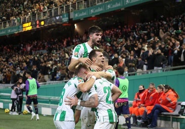 El Córdoba CF coge aire en El Arcángel a costa de un pobre Tenerife (3-0)