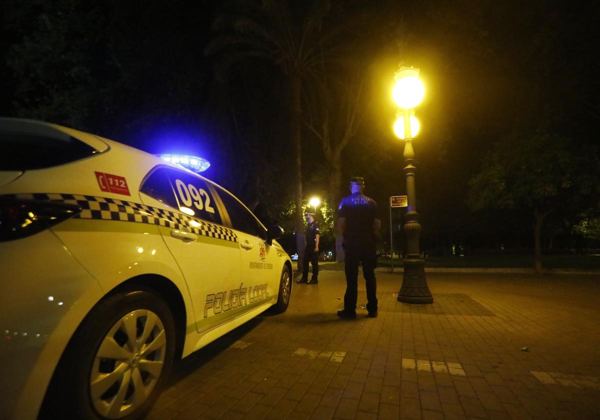 Policías locales patrullando en el Centro de Córdoba