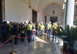 La Calle Mata y Derechos Humanos exigen un albergue para las más de 200 personas que duermen en la calle en Granada