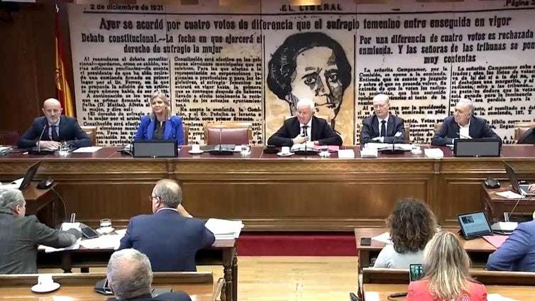 Tensión entre senadores del PP durante la comisión Koldo: «Le veo bastante impertinente»