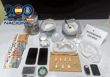 Intervenidos cuatro kilos de cocaína y detenidas tres personas de una familia por tráfico de droga