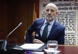 El jefe de la UCE 2, en el Senado: «Los guardias civiles solo obedecen al Duque de Ahumada»