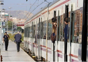 Los Cercanías C-1 y C-2 de Valencia adelantan al 16 de diciembre su entrada en servicio tras la DANA