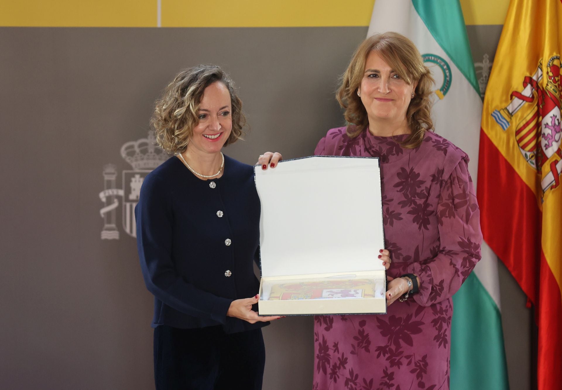 El orgullo de los premiados por el día de la Constitución, en imágenes