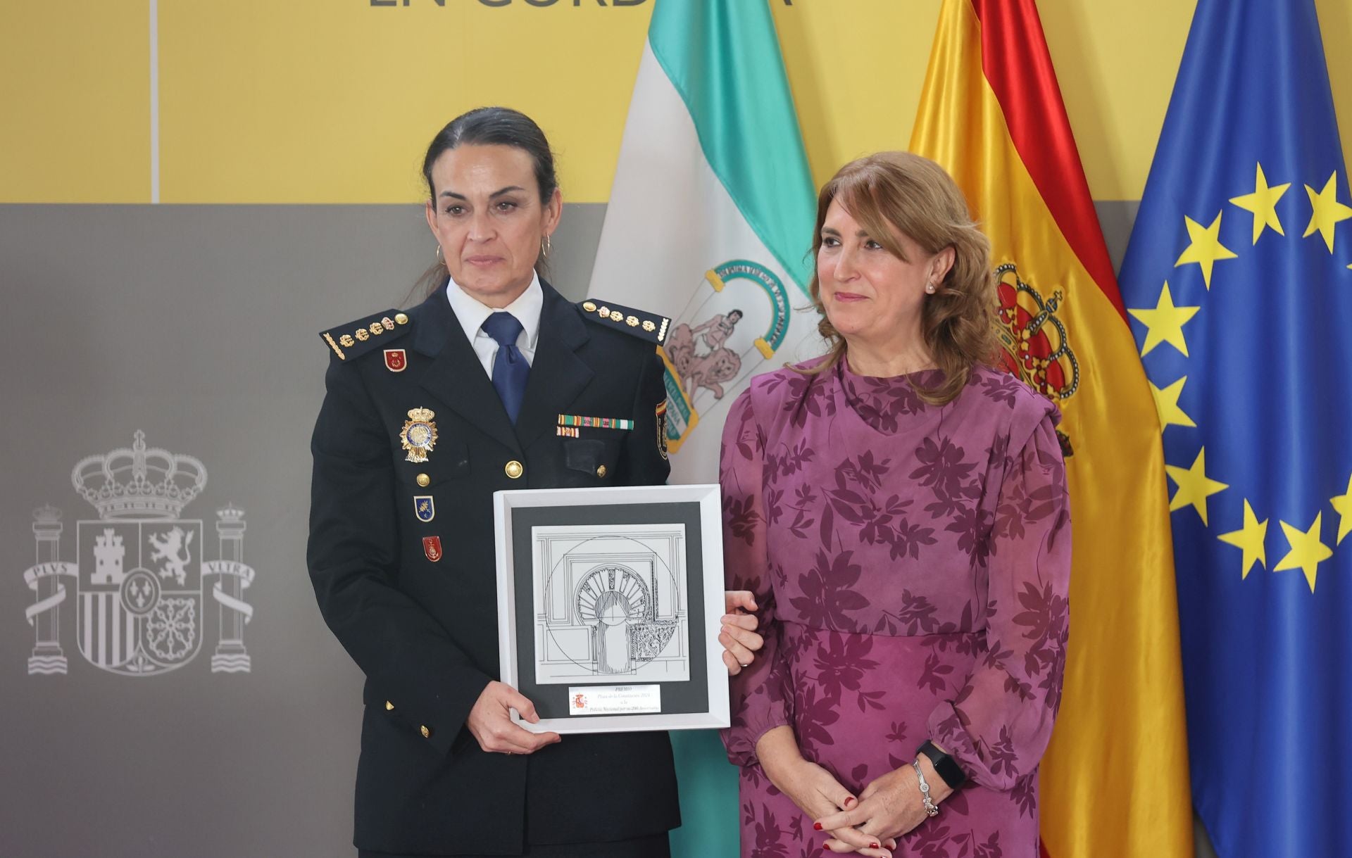 El orgullo de los premiados por el día de la Constitución, en imágenes