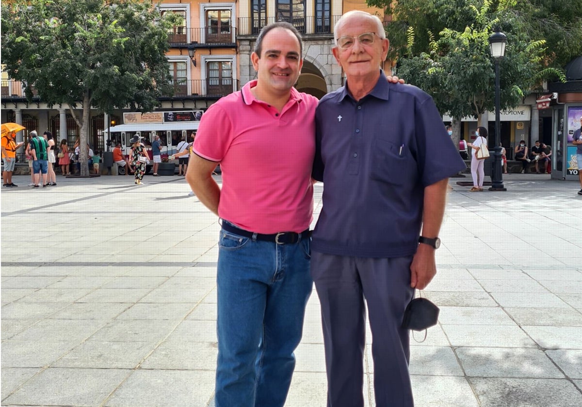 Fernando Redondo junto a Padre Luis Pérez en una imagen de archivo