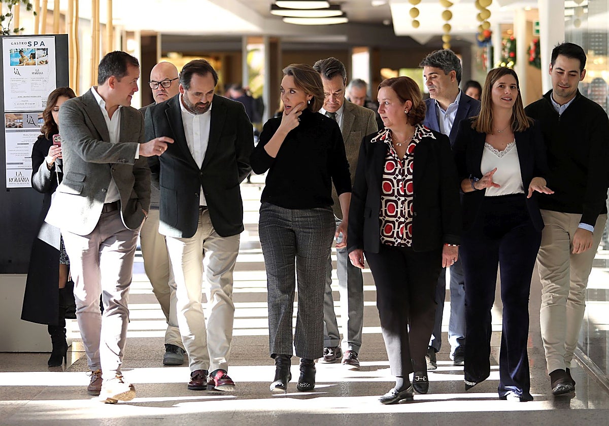 Carlos Velázquez, Paco Núñez, Cuca Gamarra, Concepción Cedillo y Carolina Agudo