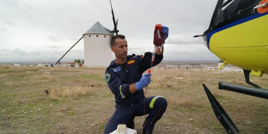 Castilla-La Mancha supera las 100 transfusiones sanguíneas en helicóptero sanitario