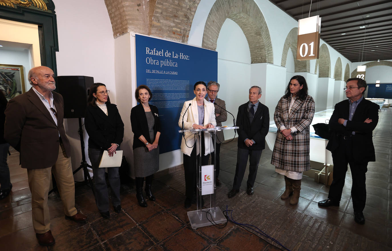 La exposición de obra pública en Córdoba de Rafael de La-Hoz, en imágenes