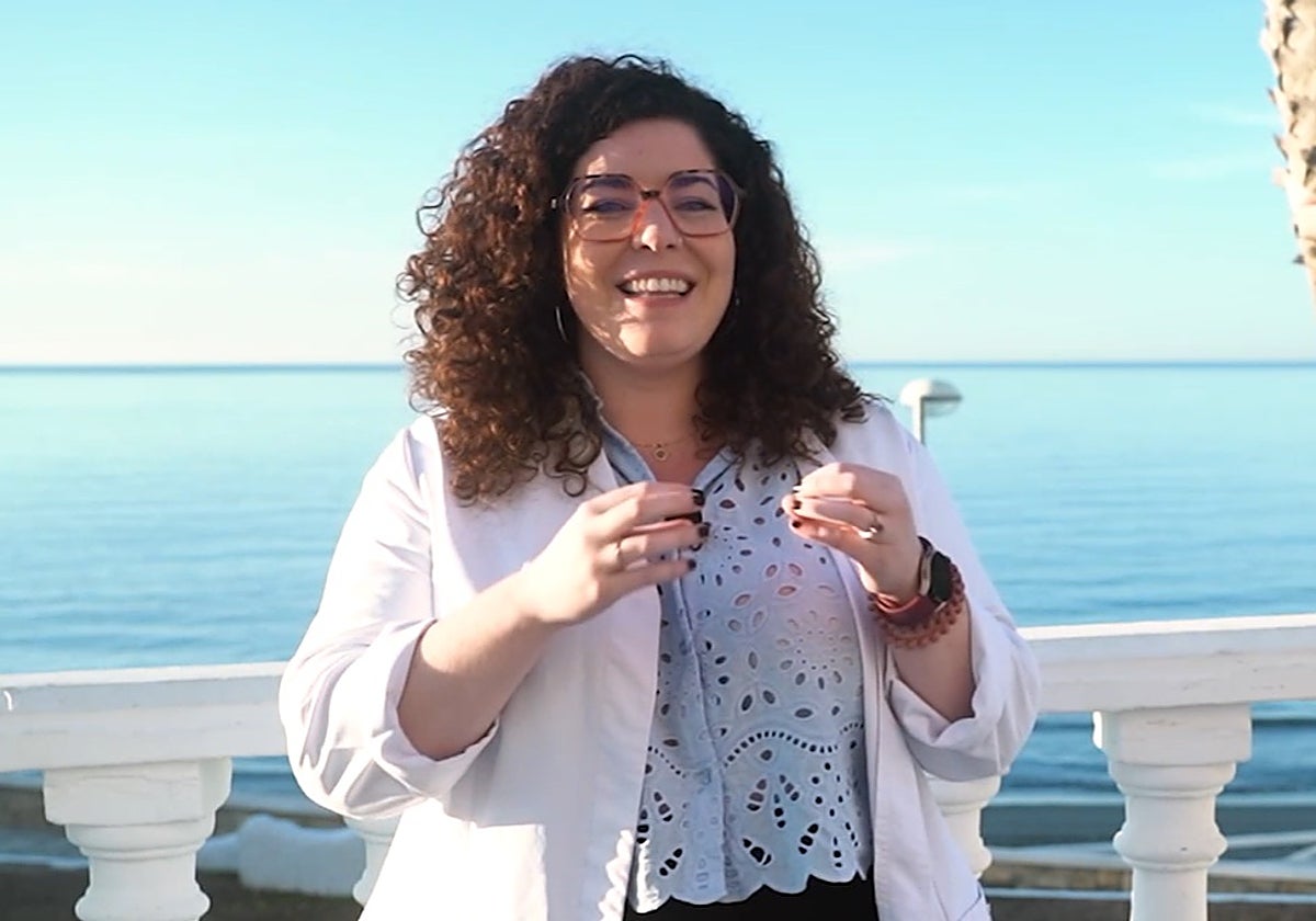 Marta Rubio, psicóloga general sanitaria en Torrox, explica en Canal Sur los beneficios de vivir en Andalucía