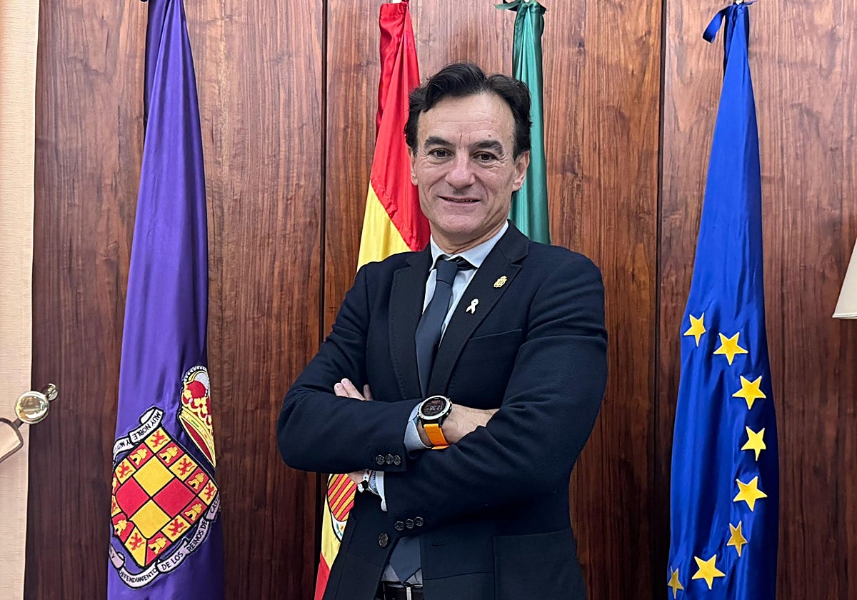 Agustín González, alcalde de Jaén a quien el PSOE ha puesto una moción de censura