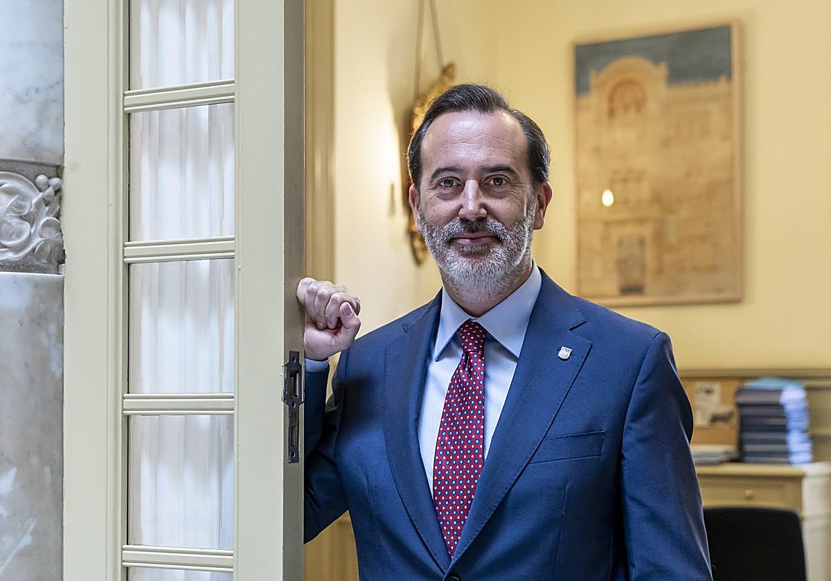 El Presidente del Parlamento de las Islas Baleares, Gabriel Le Senne, en su despacho en Palma