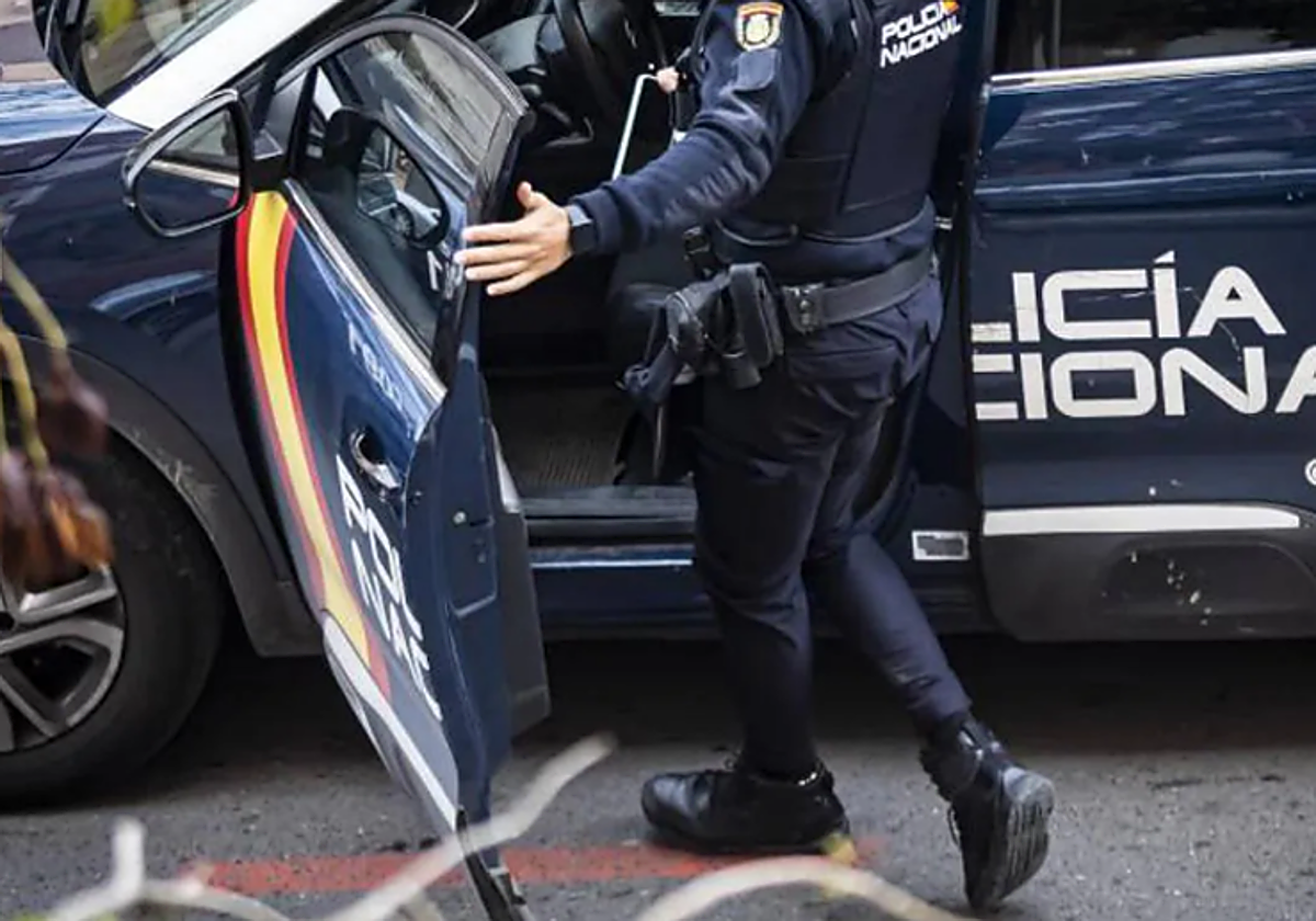 Un agente de la Policía Nacional en una imagen de archivo.