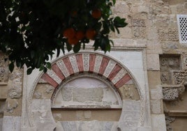 La restaurada puerta de San Sebastián en la Mezquita-Catedral de Córdoba, en imágenes