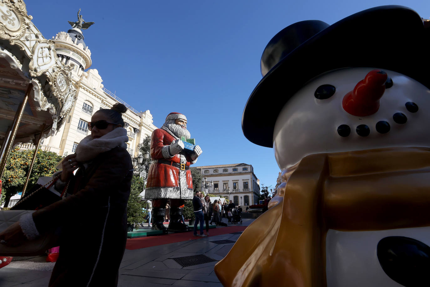 Las populares compras de regalos navideños en el Centro, en imágenes