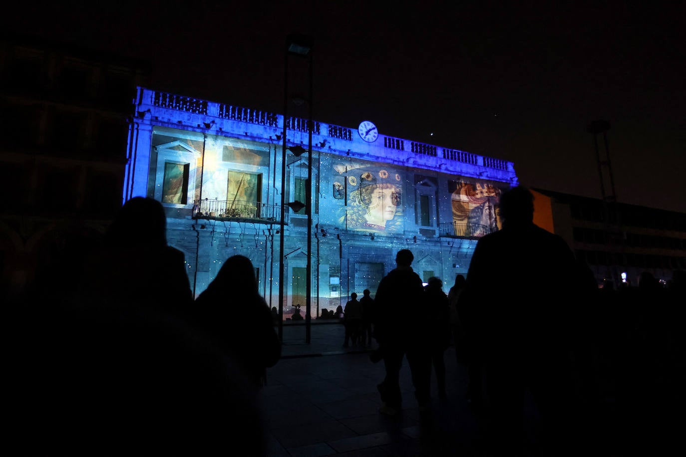 El colorido videomapping de Córdoba, en imágenes