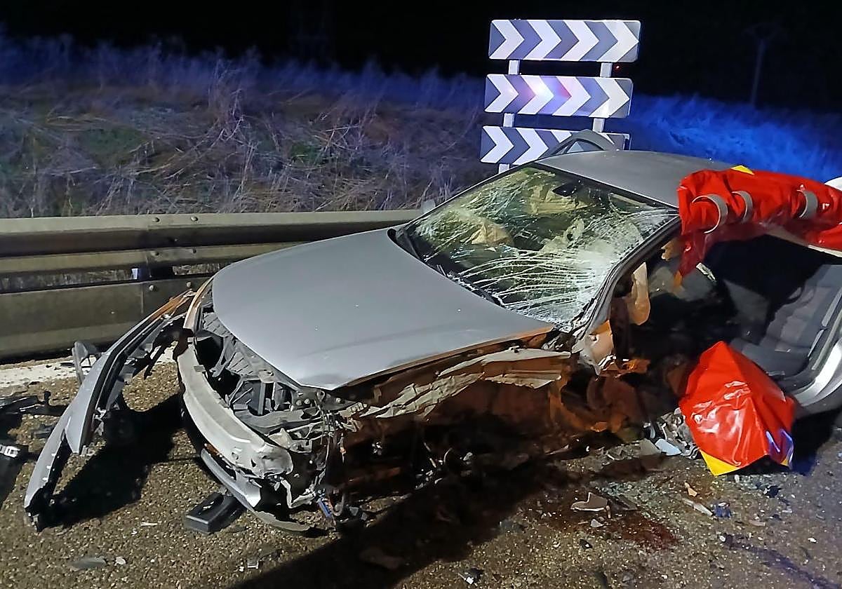 Muere un hombre de 76 años en un choque frontal de dos vehículos en Medina de Rioseco (Valladolid)