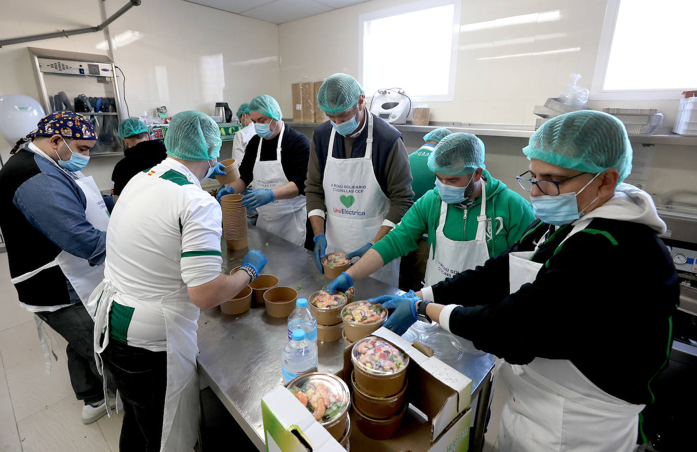 El menú más solidario de Córdoba para esta Nochebuena, en imágenes