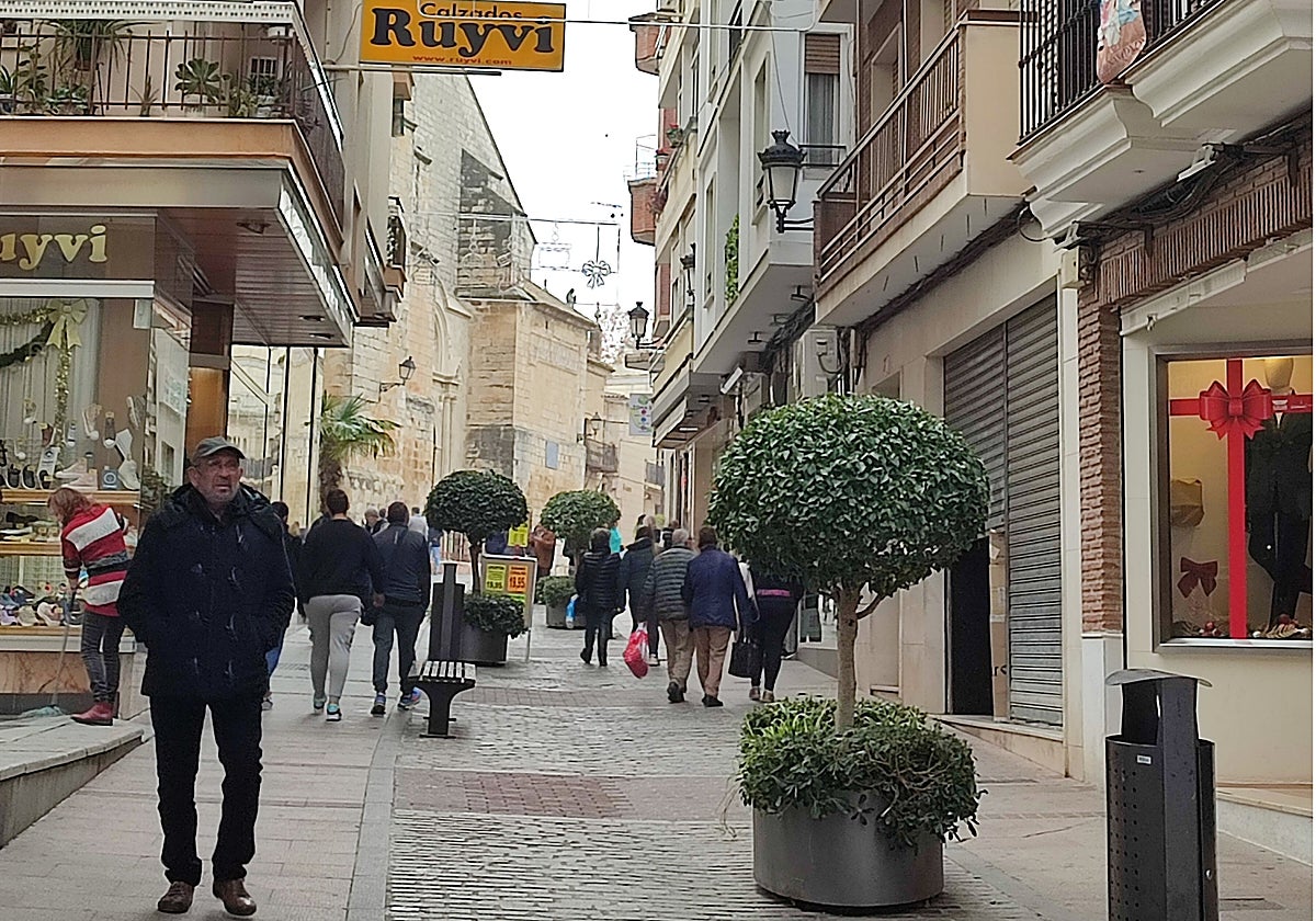 Calle Juan Palma García, una de las más comerciales de Lucena