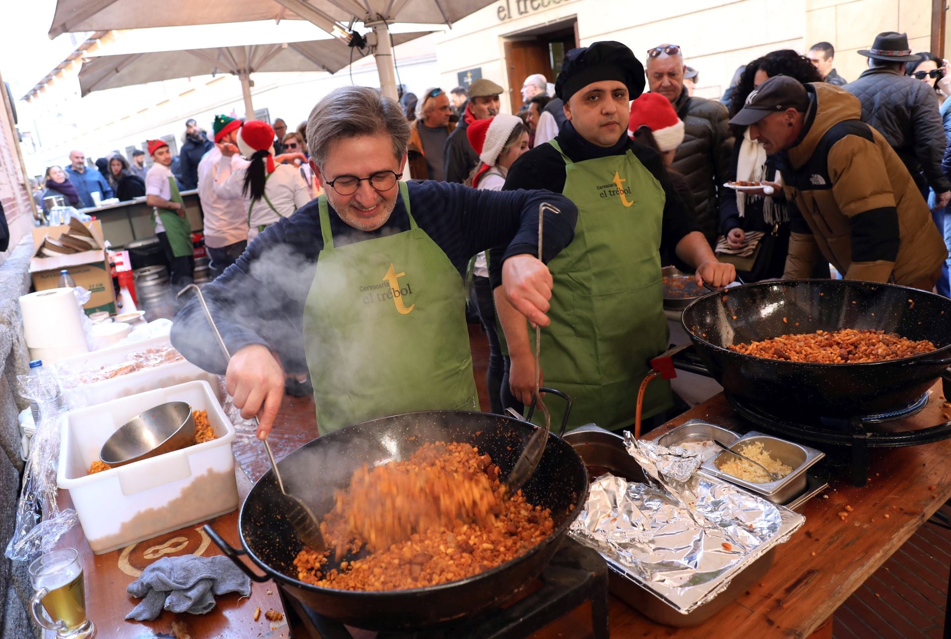 Un año más, Toledo acoge unas migas multitudinarias