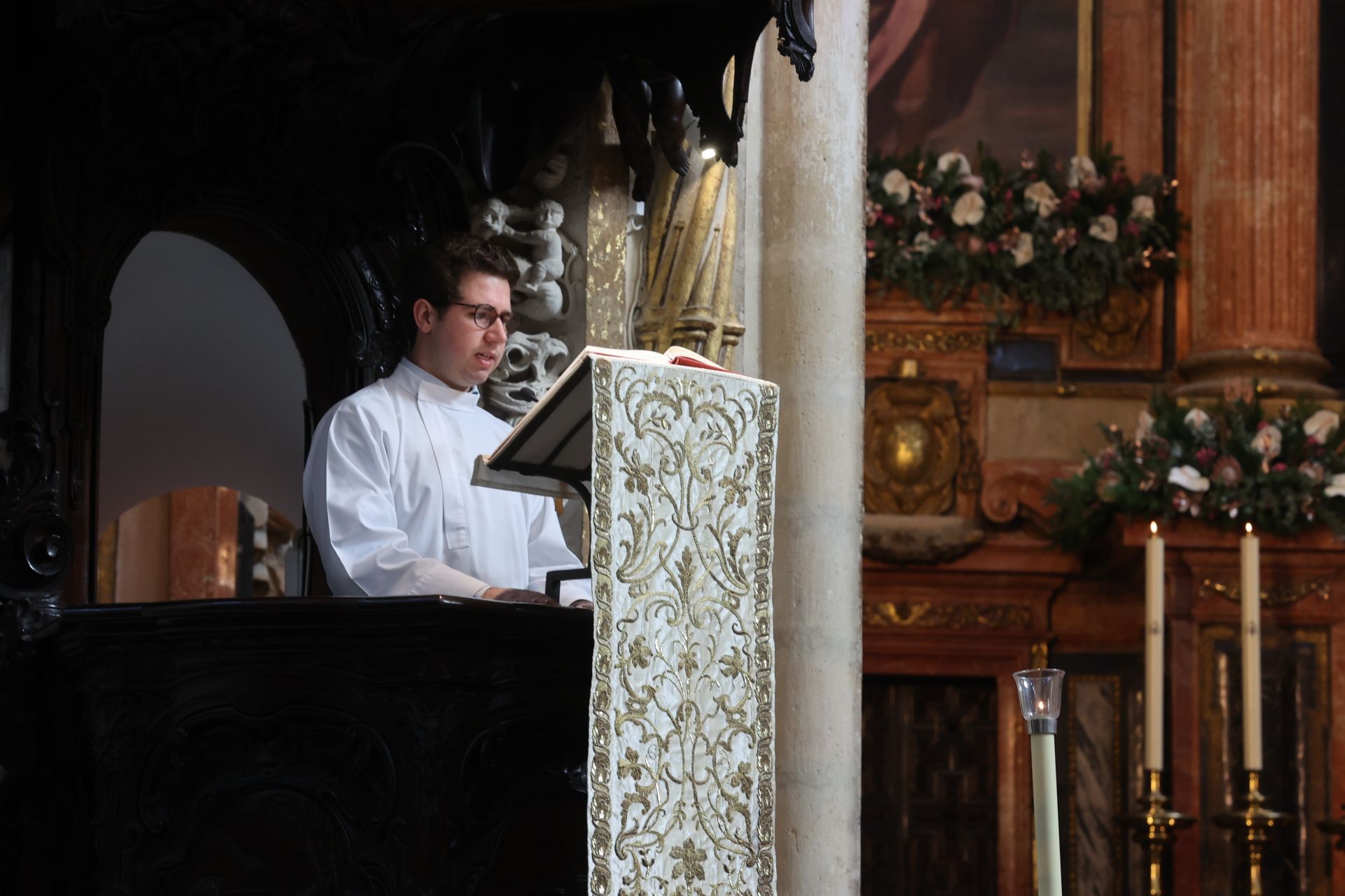 La solemne misa de Navidad en la Catedral de Córdoba, en imagenes