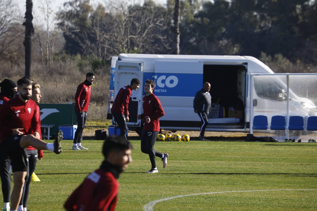 El primer entrenamiento de 2025 del Córdoba CF, en imágenes
