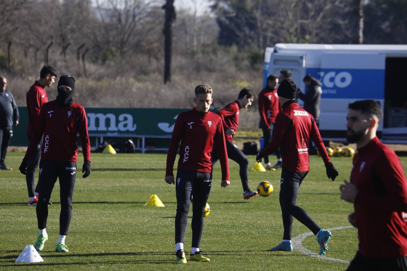 El primer entrenamiento de 2025 del Córdoba CF, en imágenes