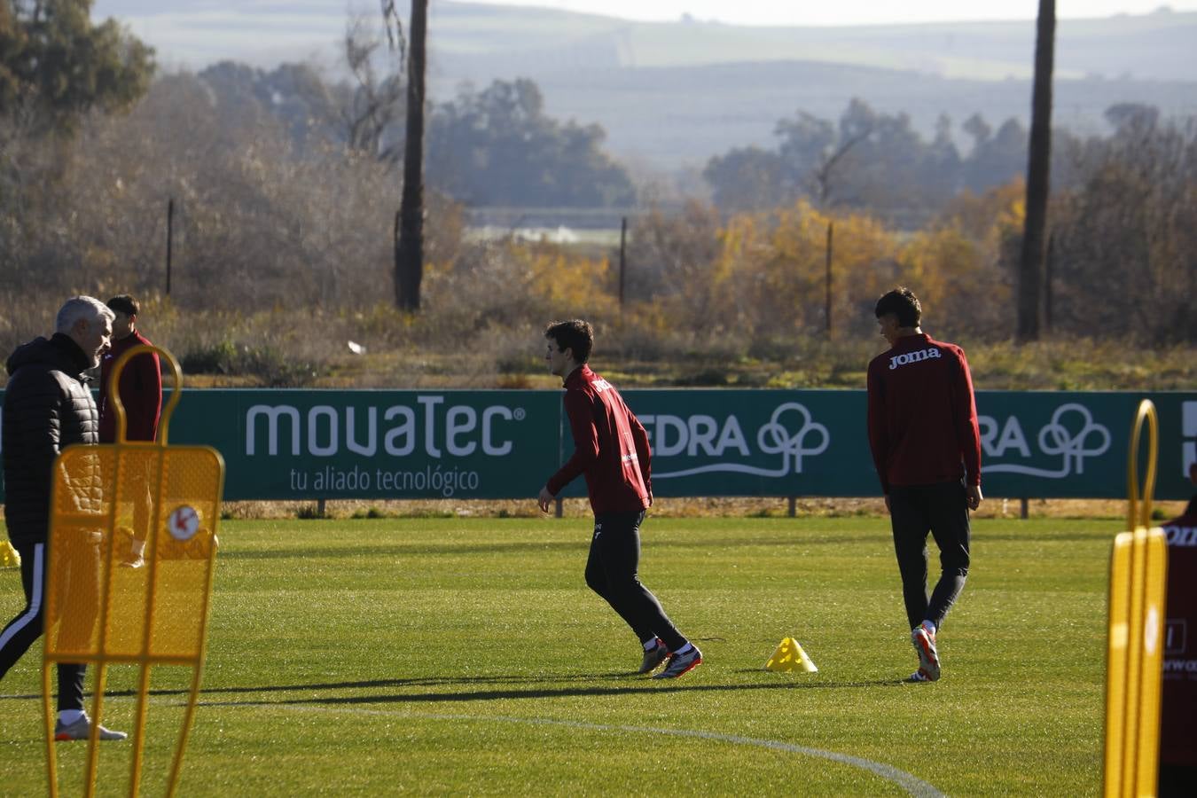El primer entrenamiento de 2025 del Córdoba CF, en imágenes