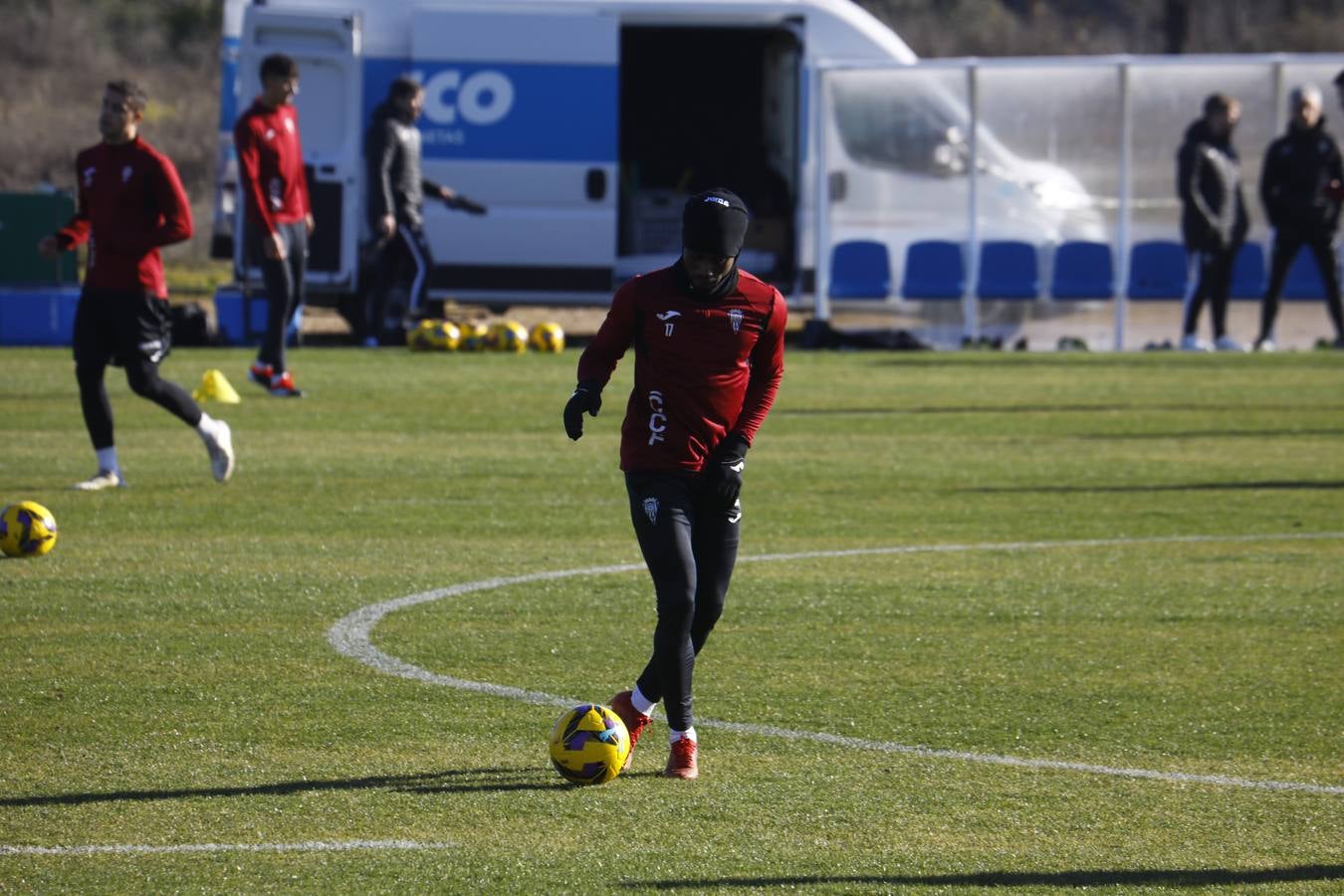 El primer entrenamiento de 2025 del Córdoba CF, en imágenes