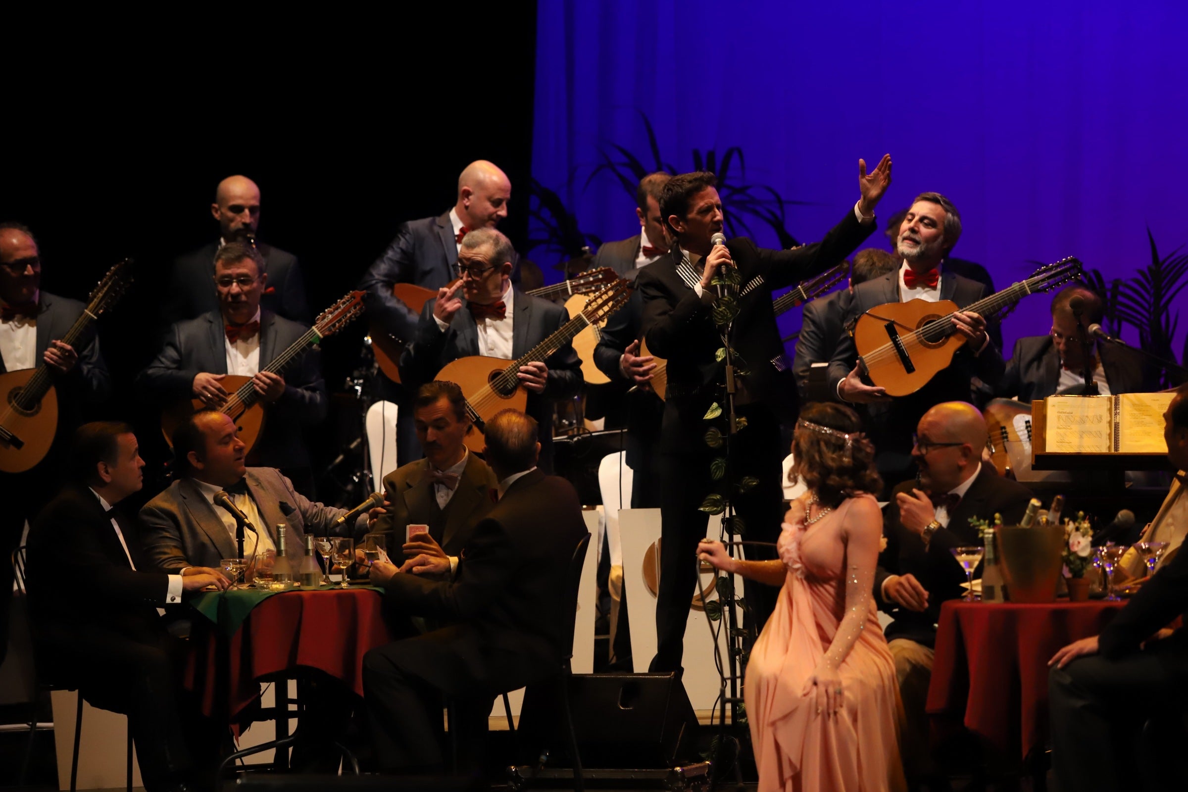 La buena factura musical de Capachos vuelve al Gran Teatro de Córdoba, en imágenes