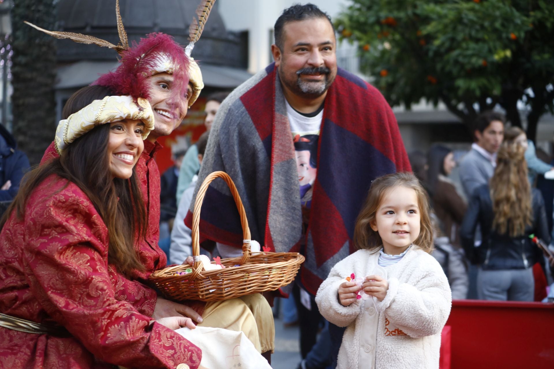 El populoso desfile de la cartera real en Córdoba, en imágenes