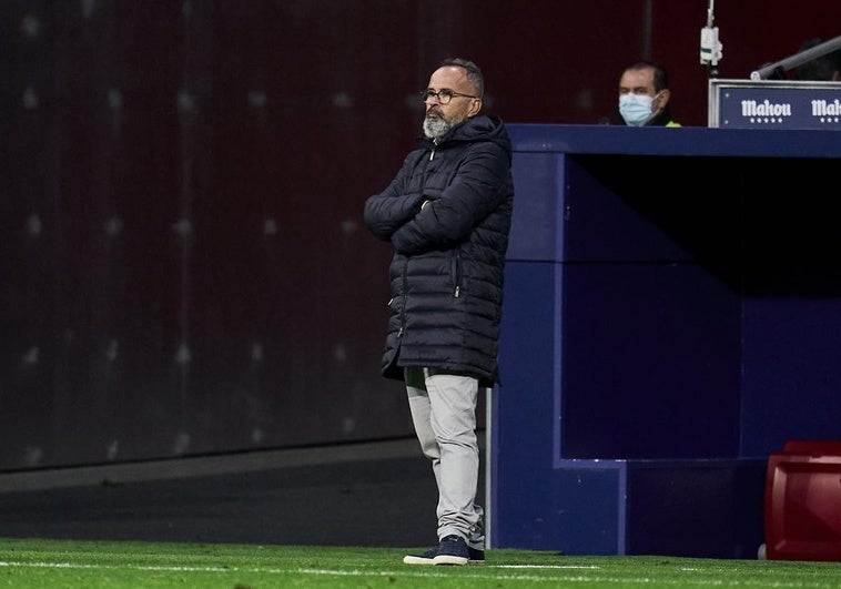 ALVARO-CERVERA-ENTRENADOR-kfQE-RPb6wwY8wBrZZiYIja12v4L-758x531@diario_abc.jpg