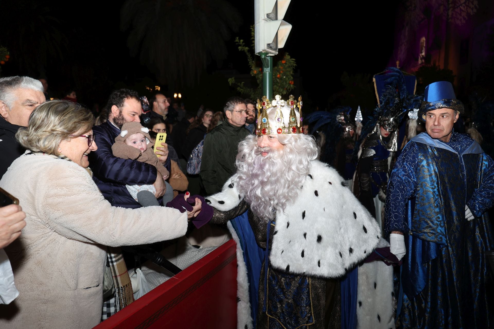 La simbólica Adoración al Niño Jesús en Córdoba, en imágenes