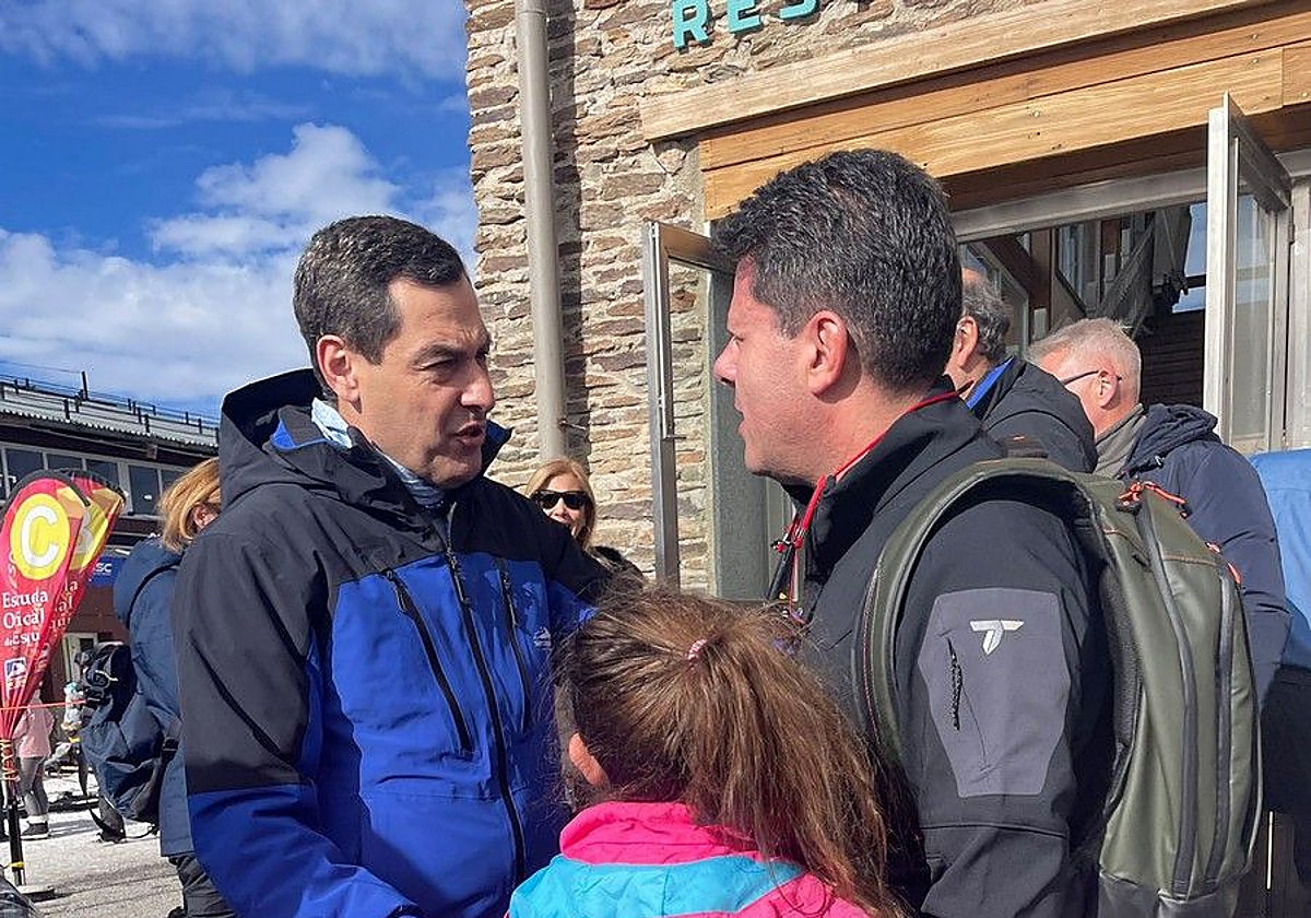 Encuentro entre Juanma Moreno y Fabián Picardo en Sierra Nevada