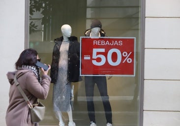 La campaña de rebajas se adelanta para coger a los Reyes, en imágenes