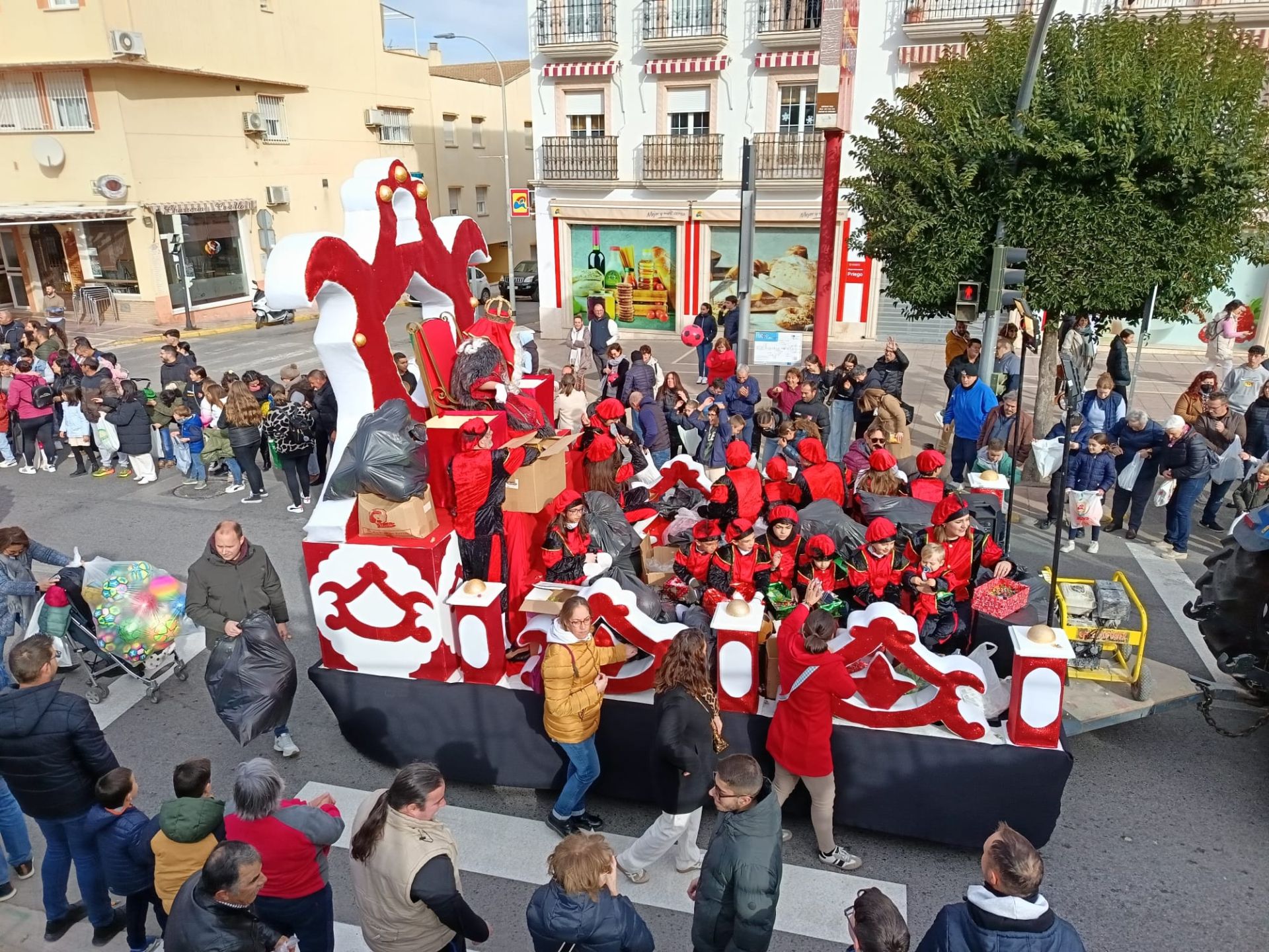 Las cabalgatas de los Reyes Magos este domingo en la provincia de Córdoba, en imágenes