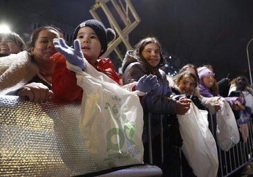 El discurso de los Reyes: «Nos emociona que en miles de cartas esté vuestro recuerdo para los niños de Valencia»