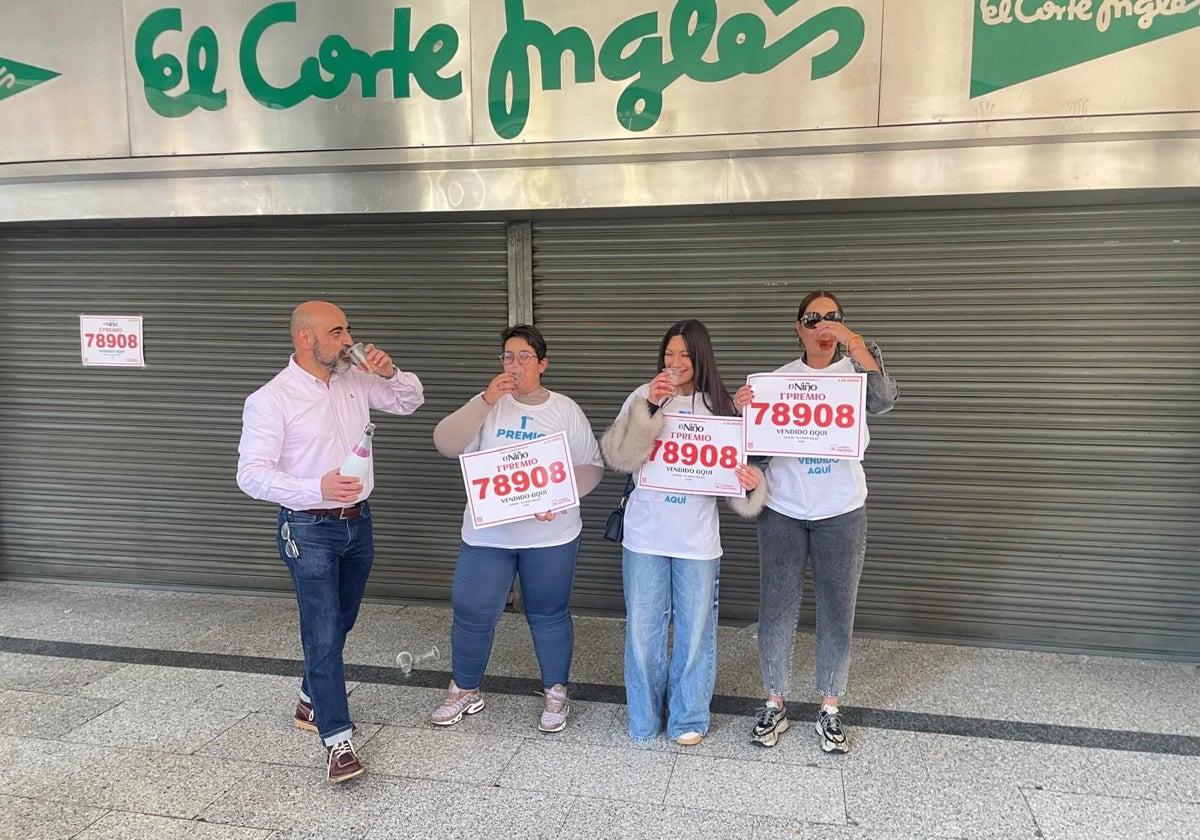 Los trabajadores de la administración de León que ha vendido íntegro el primer premio del sorteo de 'El Niño'