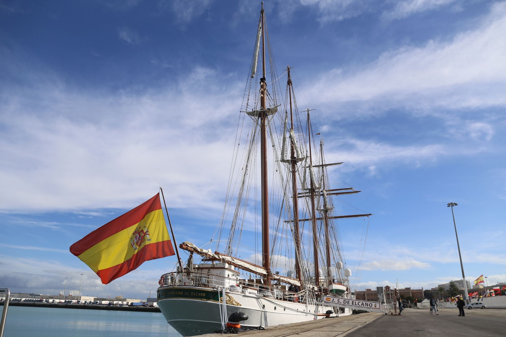 El embarque de Leonor en el buque escuela Juan Sebastián de Elcano, en imágenes