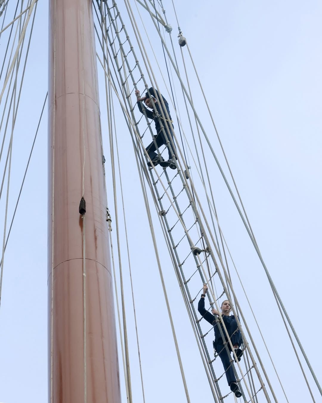 El adiestramiento de la Princesa Leonor a bordo del Elcano, en imágenes