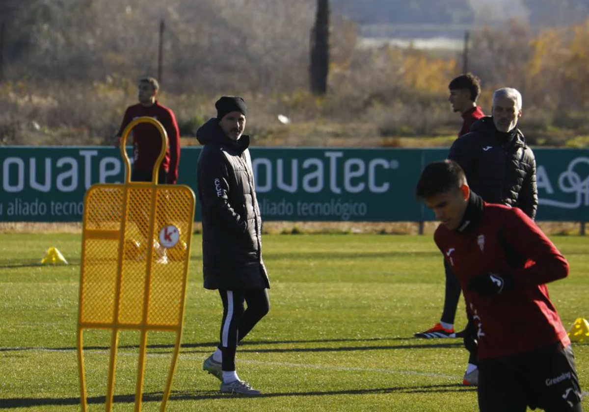 Iván Ania durante un entrenamiento en la Ciudad Deportiva