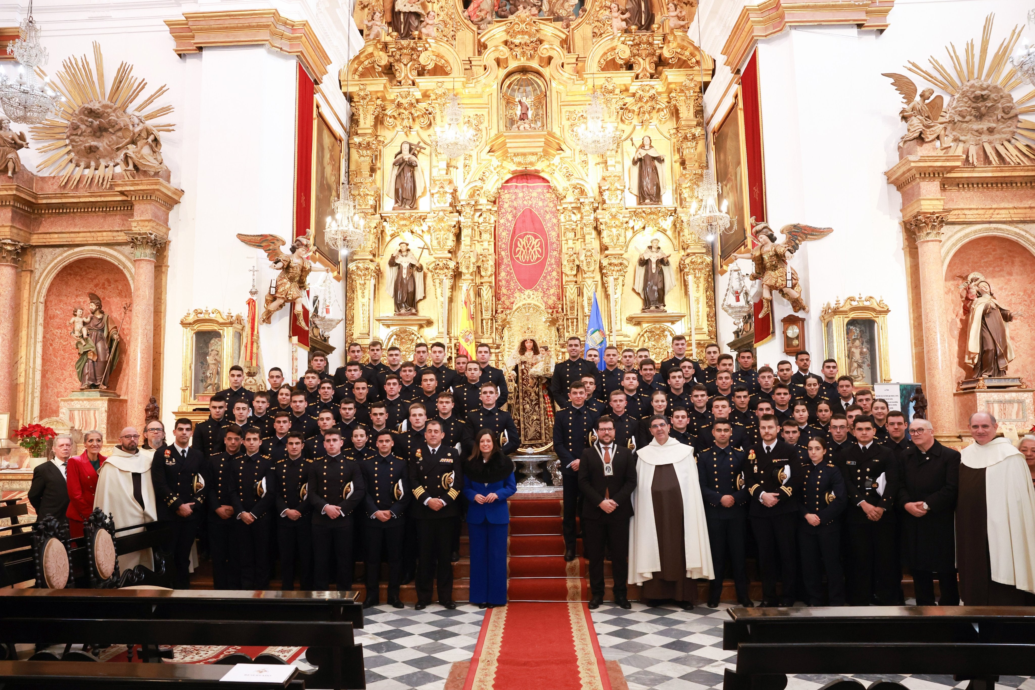 Tradicional visita a la Iglesia de la Virgen del Carmen (San Fernando, Cádiz) previa al inicio del Crucero de Instrucción que realizará la Princesa de Asturias, junto a sus compañeros, a bordo del Buque escuela Juan Sebastián de Elcano.