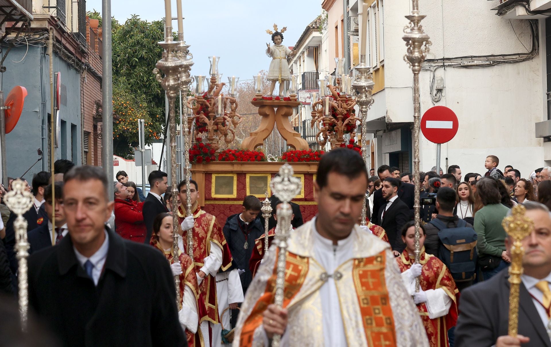 La procesión del Dulce Nombre de Jesús en Córdoba, en imágenes