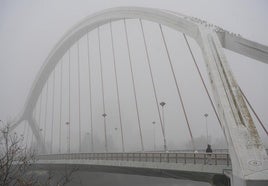 La niebla de este fin de semana en Andalucía obliga a cancelar seis vuelos y a desviar otros siete