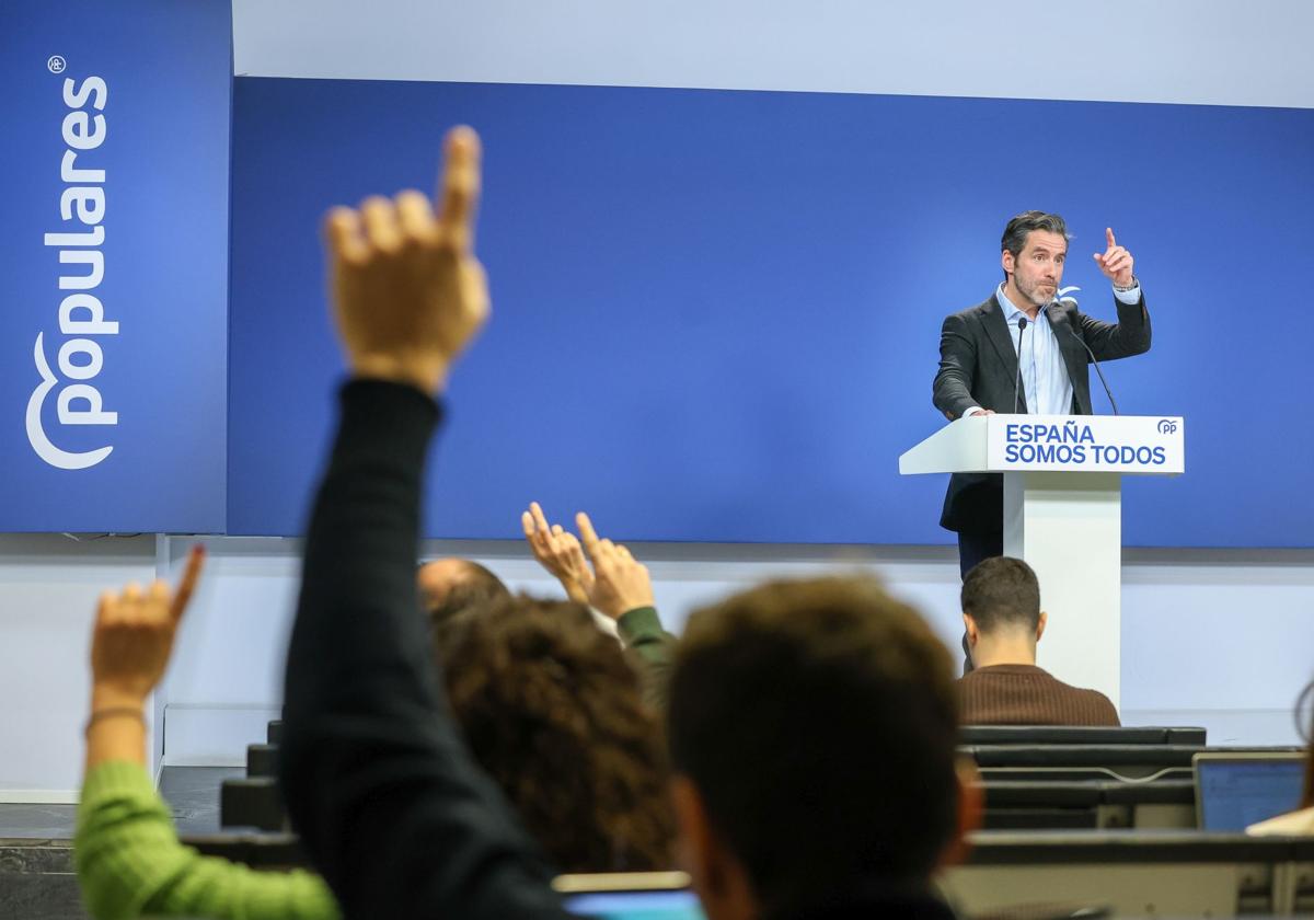 Borja Sémper, durante la rueda de prensa posterior al Comité de Dirección del PP, en la sede del partido