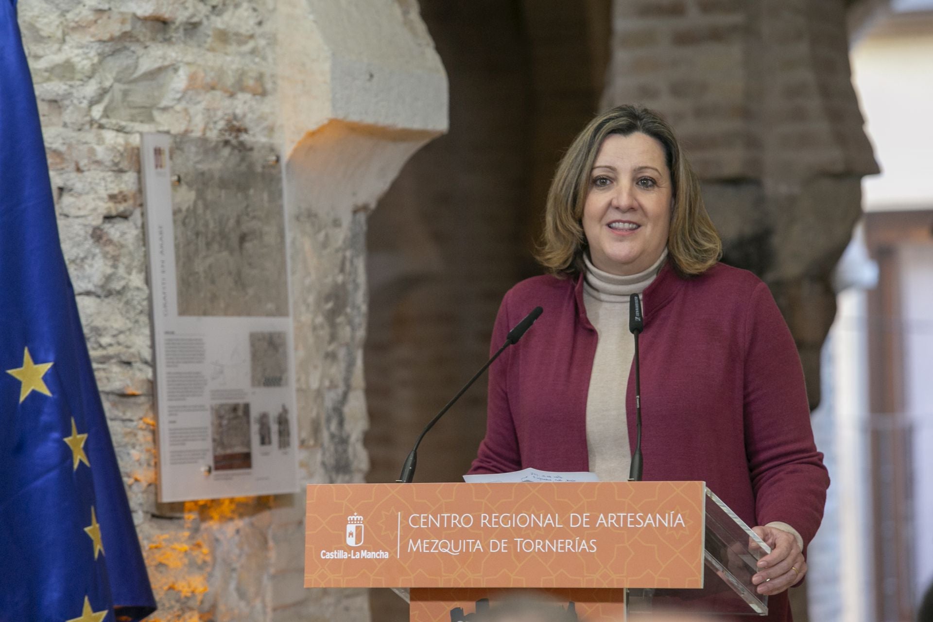 La consejera Patricia Franco, que ha liderado el proyecto para convertir la Mezquita en el Centro de Promoción de la Artesanía de la región
