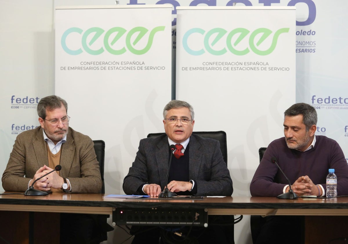 Manuel Madruga, Javier de Antonio Arribas e Ignacio Rabadán durante la rueda de prensa ofrecida en Toledo